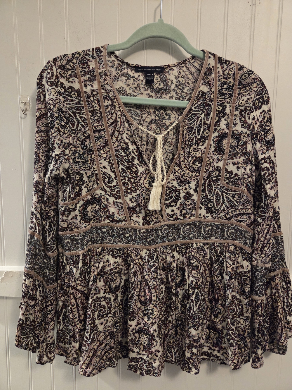 American Eagle Outfitters Boho Paisley Blouse in Cream, Brown and Black